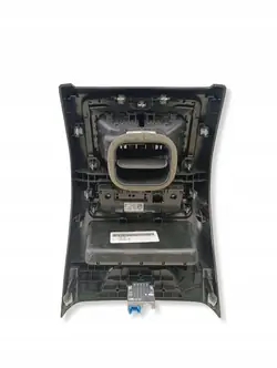BMW X4 G02 keskikonsolin peite OEM 9461902