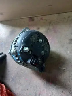 Alternateur Jeep Cherokee OE 52083172