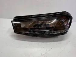 Farol esquerdo Skoda Fabia IV Iluminação Cristal