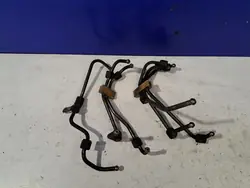Volvo XC90 2010 Lignes de carburant