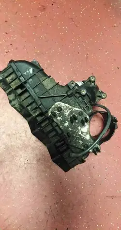 Coletor de admissão Mercedes-Benz OEM 646098002 Usado