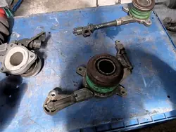 Mercedes W203 W211 Kytkinvapautin A0002541608