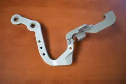 BMW G01 Vänster bagageluckgångjärn OEM 7397315 555