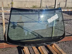 Pare-brise avant Audi OE d'occasion OEM DZM2486