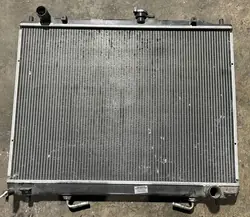 Mitsubishi Pajero 3.5 V6 Radiator MB890951 MR968286