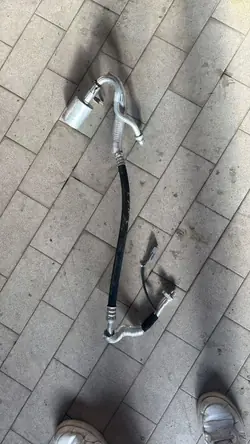Klimaschlauch OEM 924007761R für Renault Kangoo III/IV Z.E