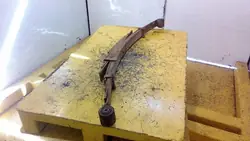Daewoo Lublin III 2.4D Blattfeder - Gebrauchtes OEM-Teil