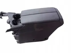 Keskikonsolin käsinoja OEM 3008 II BIG AUTO juomapidin