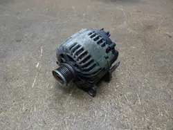 GOLF V R32 AUDI TT 8J 3.2 V6 Vaihtovirtageneraattori 140A