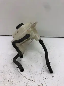 Réservoir de liquide de frein Toyota OE 03.3508-87081