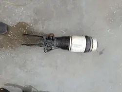 Amortiguador neumático delantero izquierdo OEM 7L8616039 Audi Q7