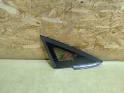 FIESTA MK7 Vitre Triangle Droite Avant OEM