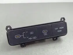 Tomada USB Hyundai Kona II OEM 961A0BE200X