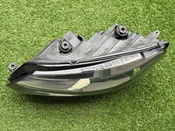 Phare gauche VW Touran Caddy 1T1941005H