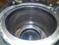 Bloc moteur inférieur Mazda OE mercedes413