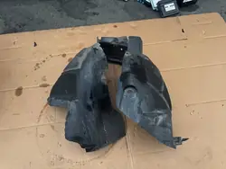 OPEL INSIGNIA A Etu Oikea Lokasuoja 23210298