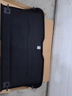 Prateleira porta-bagagens Audi A3 8Y OEM 8Y4867769 - Usado