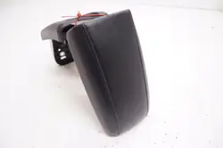 Keskikonsolin käsinoja OEM 31306939 Nahka Volvo V40 II