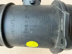 Débitmètre OEM 077133471J pour Audi A8 D3