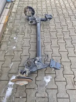 Poutre suspension arrière MG ZS 19- Lift OEM