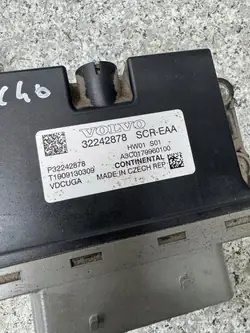 Módulo de controlo AdBlue OEM 32242878 para Volvo XC40