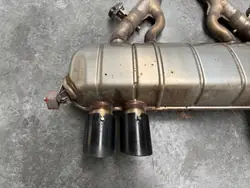 Escape BMW M Power OEM 8096118 para M3/M4