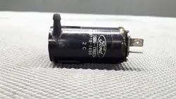 Scheibenwaschpumpe Ford OE 76BG-17k624 Escort Mk1