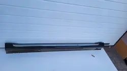 Mitsubishi OEM X42 linke Schwellerverkleidung - Gebraucht