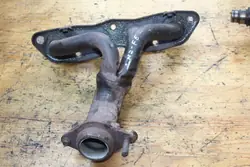 Collecteur d'échappement Toyota OEM 2NZ Yaris 1.3