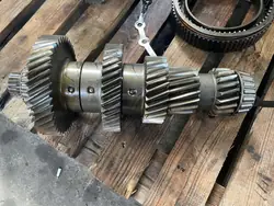 Välivarsi ZF 12AS2131 1327303033 - Käytetty