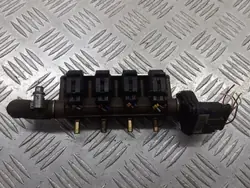 Rampe d'injection Skoda OE 67R-017064 Octavia II 1.6