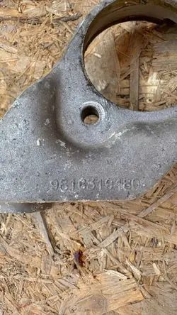 Suporte de Semieixo OEM 9816319480 Usado