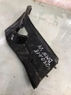 Cobertura de farol traseiro esquerdo BMW OEM 22677510 - Usado