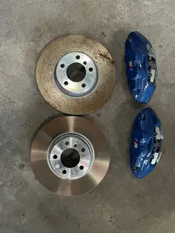 Jeu d'Étriers, Disques & Plaquettes Avant F22