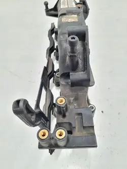 AUDI A8 D3 Insugningsmanifold 4.0L Diesel 057129676AC