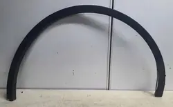 Etuoikea lokasuojan peite Tesla Y 20-