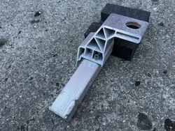 Soporte radiador derecho Mercedes Clase C 205 OEM A2056203701