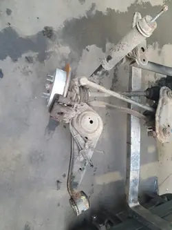 Poutre de suspension arrière OEM pour Hyundai Santa Fe II 4x4