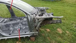 AUDI A6 C7 LY7G Kvartsbalk Fram Höger - Begagnad