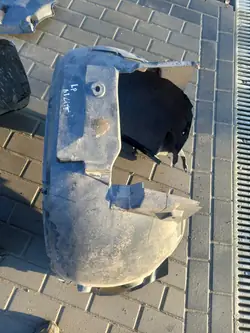 AUDI A4 B8 Front Left Wheel Arch 8K0821171N