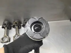Gebrauchter Kolben OEM A13DTE für Opel 1.3 CDTI