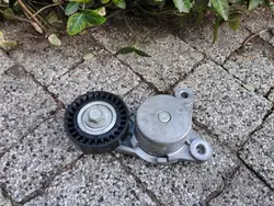 Gebrauchte Spannrolle OEM PZ1E-5A228-AA für Ford Escape