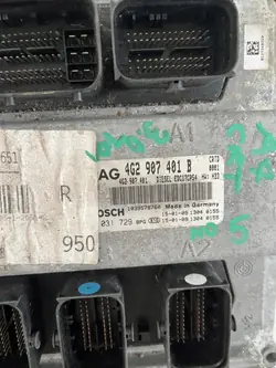 Computador Motor Audi A7 C7 OEM 4G2907401B - Usado