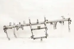 Opel Combo E konsolin kiinnike OEM 5781830