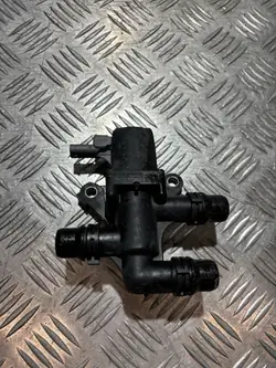 Pompe à eau Citroen OEM 9829266280 pour C4 III e-C4