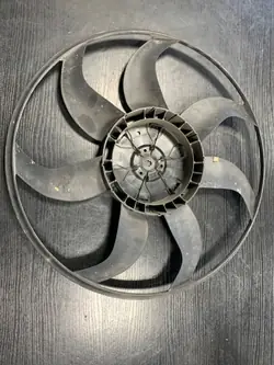 Ventilateur de radiateur BMW OEM 3136613298 - Occasion