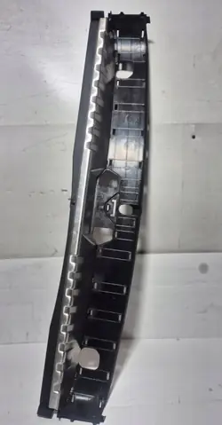 BMW OEM 7469485 Chrom Bumperstrip Achter - Gebruikt