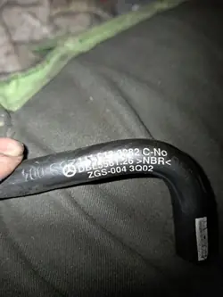 Mangueira de purga Mercedes-Benz OEM ZGS0043Q02 - Usado