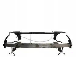 Etupuskuri Mercedes C-luokka W204 2.0D A2046205834