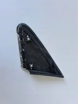 Triangle de garde-boue Mercedes B 246 OEM 2466902087